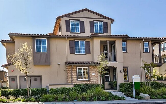 Building Photo - 5230 Fioli Loop