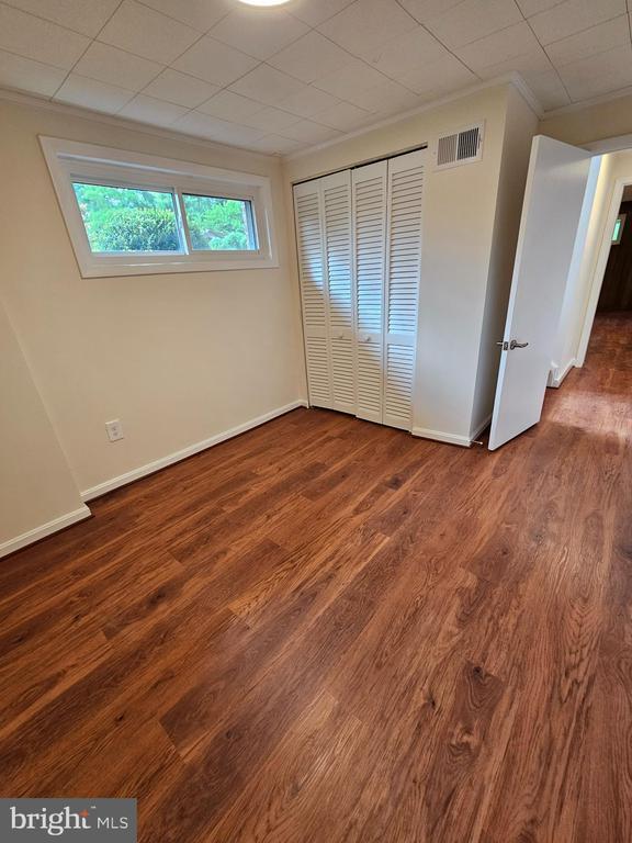 Building Photo - 5021 Swinton Dr