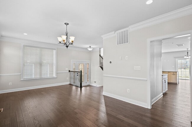 Building Photo - 2542 Cherry Tree Rd