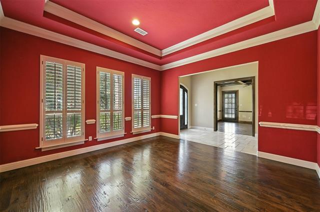 Building Photo - 4405 Garden Dr