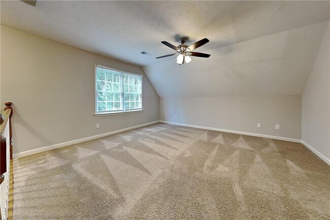 Building Photo - 1231 Kelvington Way SW