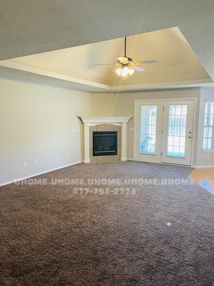 Building Photo - 3841 W Rockwood St