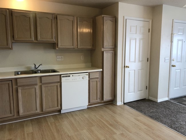 Building Photo - 8027 Copperfield Pl