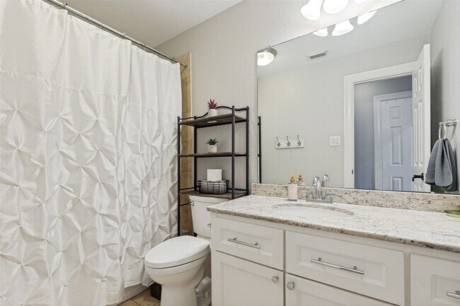 Building Photo - 6011 Shady Alcove Ct
