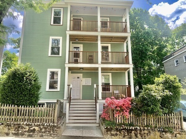 Building Photo - 5 Bearse Ave