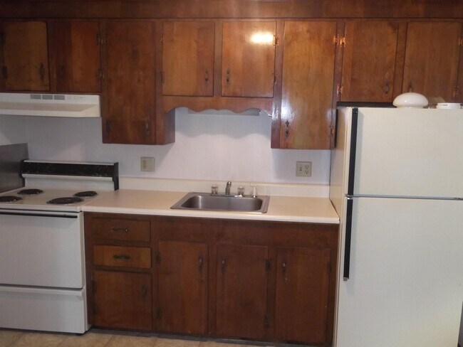 Building Photo - 93 West St