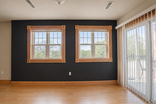 Building Photo - 501 N 20th St