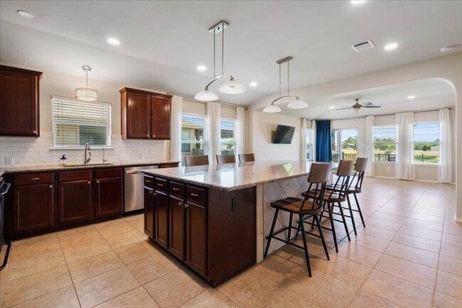 Building Photo - 255 Drystone Trail