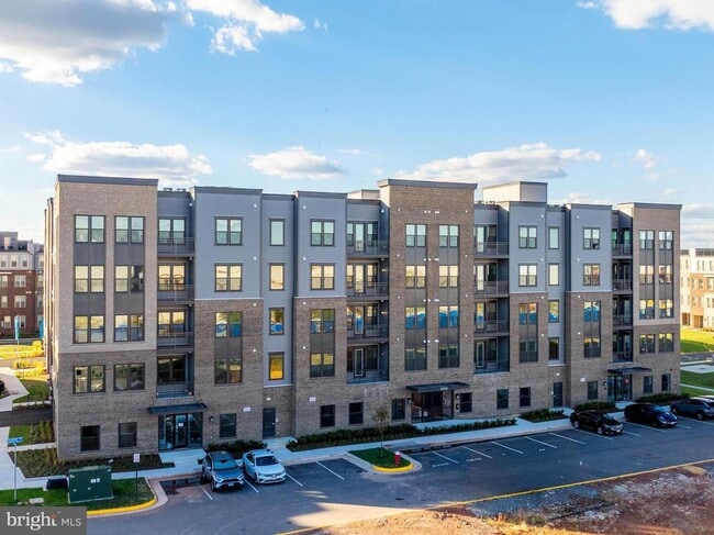 Building Photo - 21731 Dovekie Ter