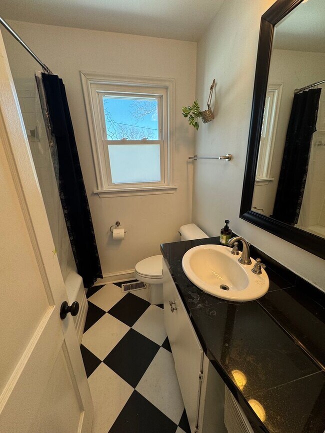 Building Photo - Call or Text Chad Taylor 501-231-7612