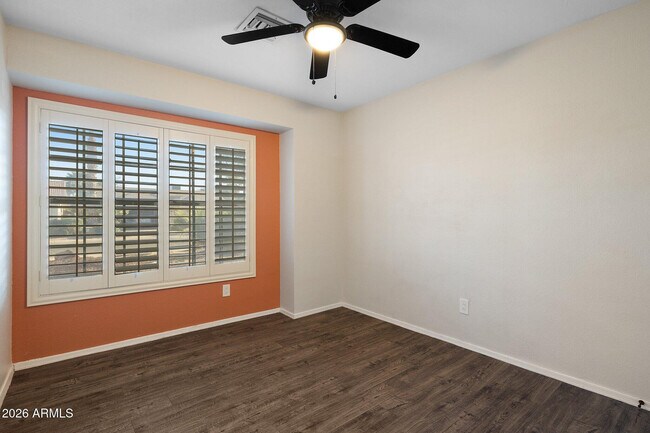 Building Photo - 4230 E Saltsage Dr