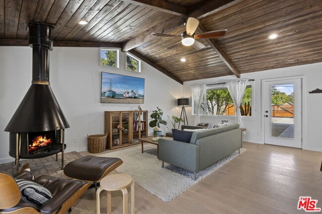 Building Photo - 251 N Encinal Ave