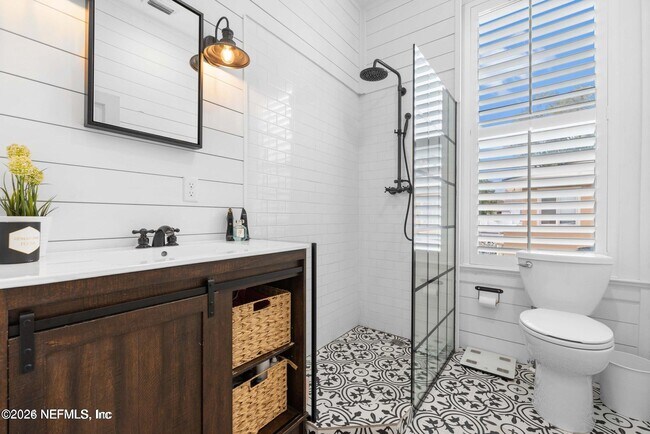 Building Photo - 4236 Melrose Ave