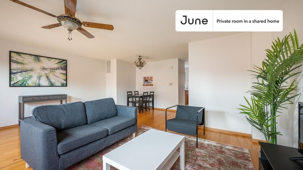 Building Photo - Room in Shared 4 bed/2.5 bath home in Chinatown