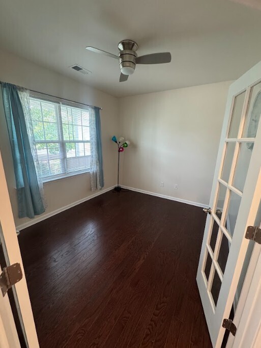 Building Photo - Modern Comfort Meets Space – 4BR/3.5BA Hom...