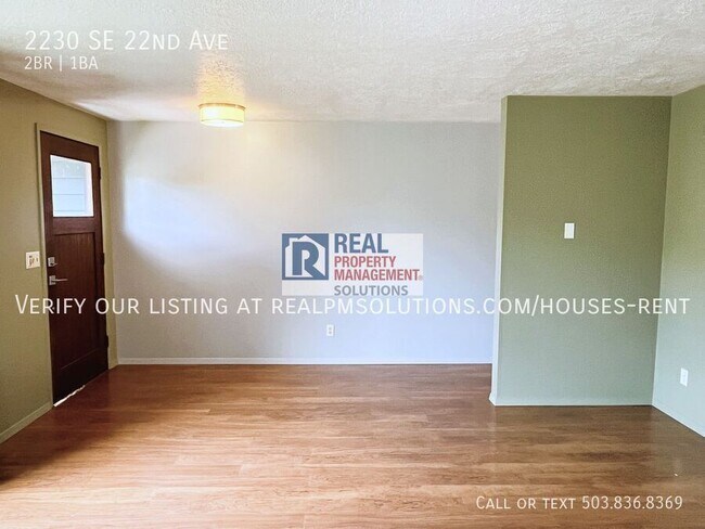 Building Photo - 2230 SE 22nd Ave