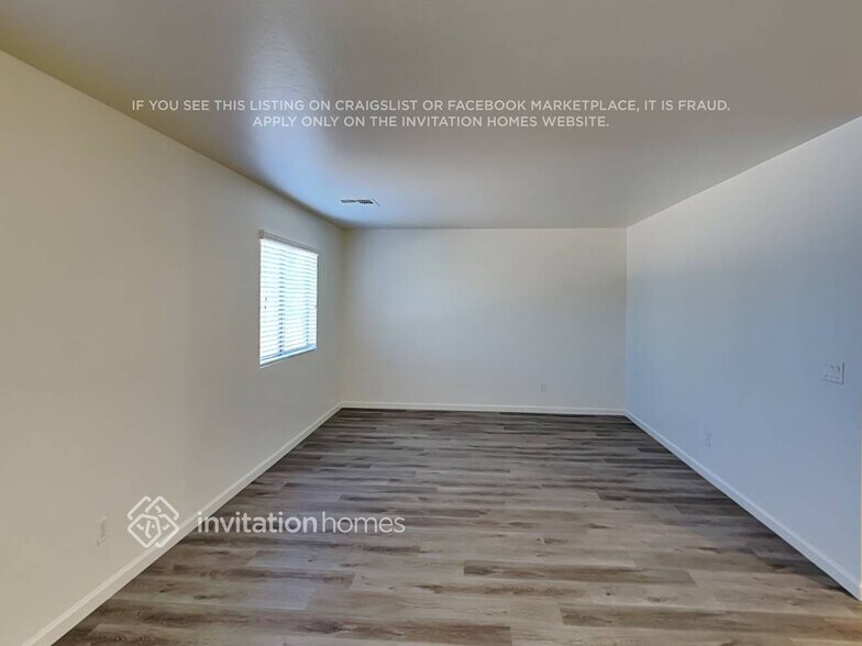 Building Photo - 15996 W Watkins St