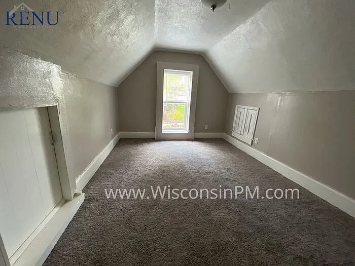 Building Photo - 445 N 9th Ave