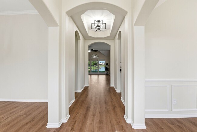 Building Photo - 29819 S Legends Village Cir