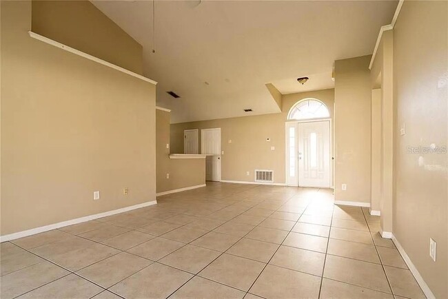 Building Photo - 4937 Cedarstone Ln