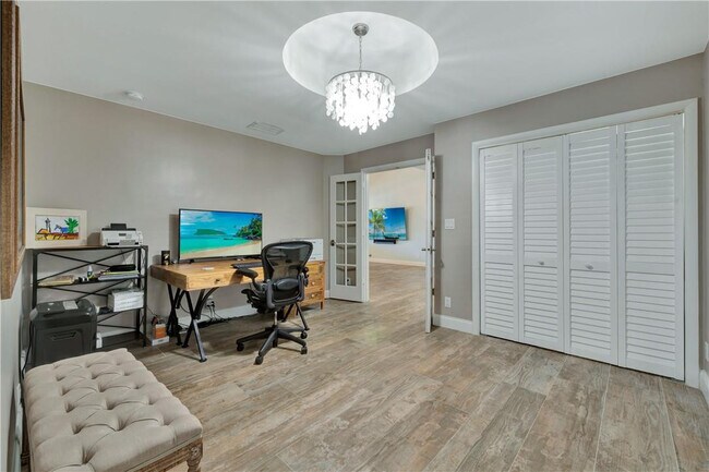 Building Photo - 2711 Boone Dr