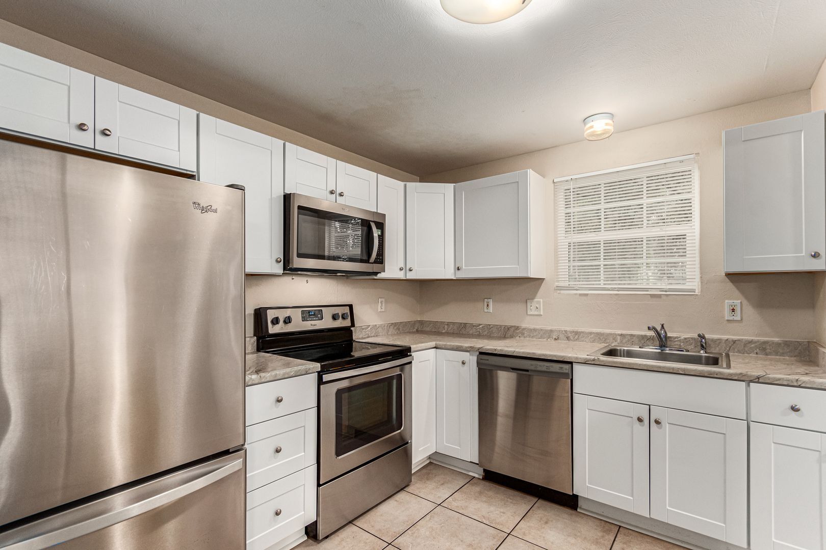 Building Photo - 5321 W 76th Ave