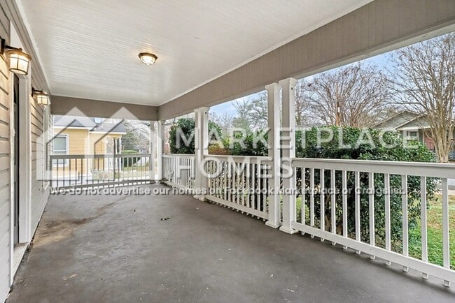 Building Photo - 1416 St Michael Ave