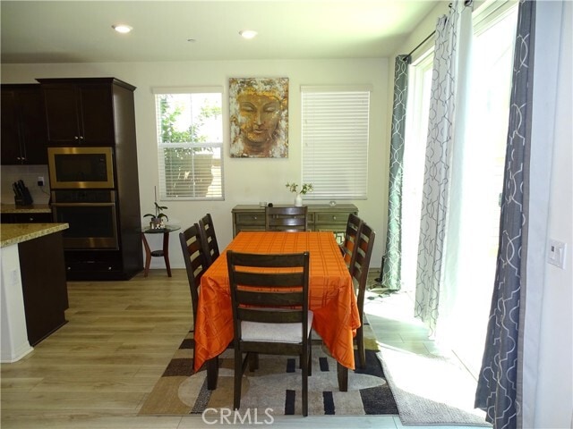 Building Photo - 24194 Paseo del Rancho Dr