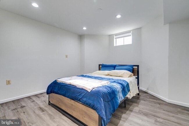 Building Photo - 12400 Bennett Rd