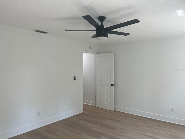 Building Photo - 2017 Rebecca Dr