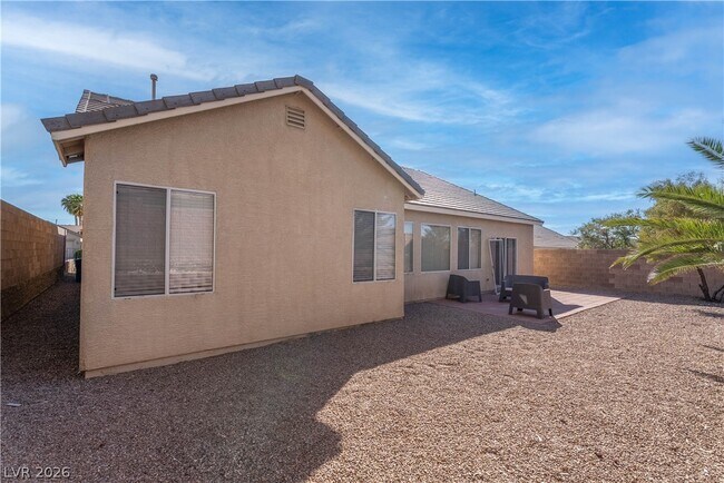 Building Photo - 2294 Tedesca Dr