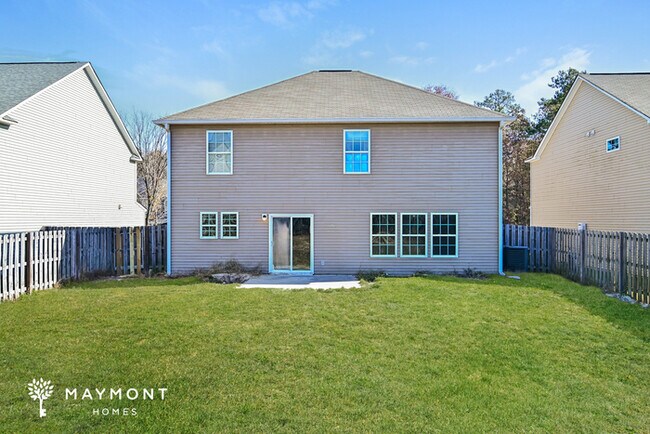 Building Photo - Spacious 4-Bed Home in Elgin, SC