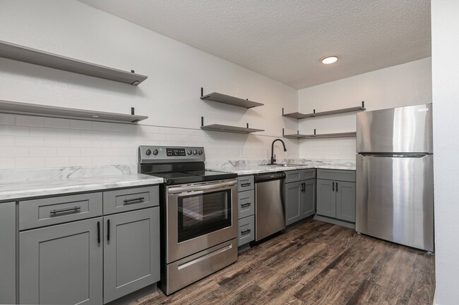 7M4A5830-Edit - Walnut Apartments