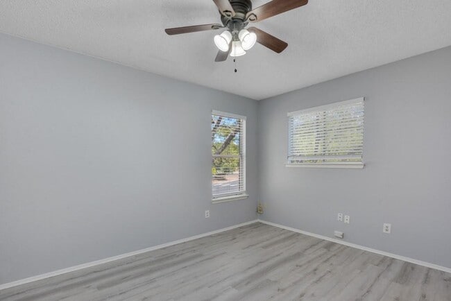 Building Photo - 6020 Westcreek Dr