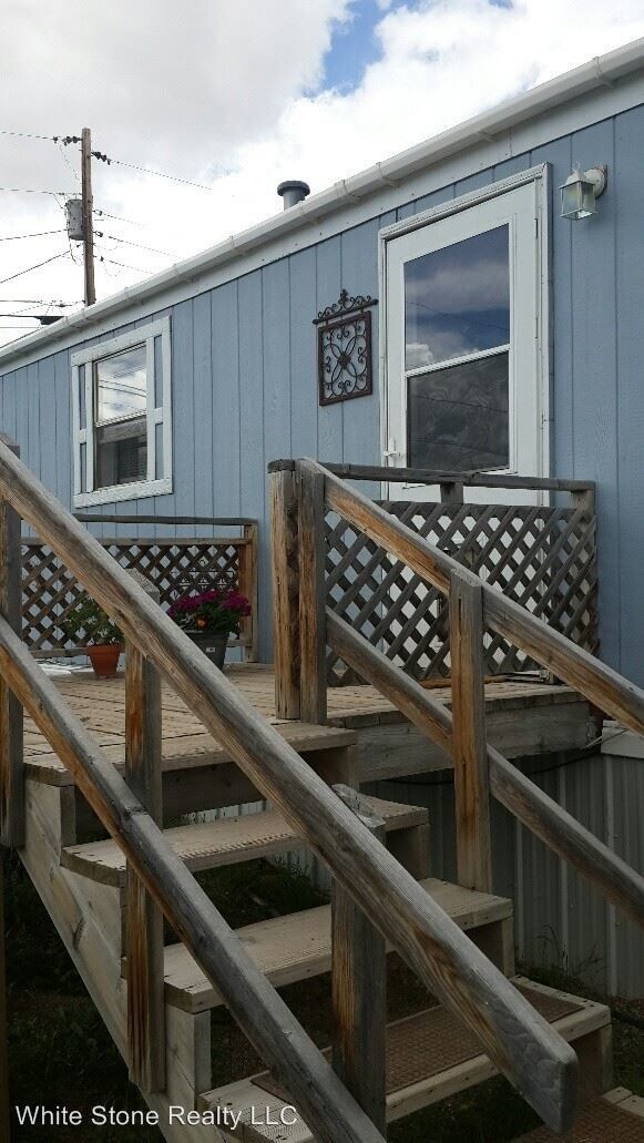 Building Photo - 3 br, 2 bath House - 403 W Hickory