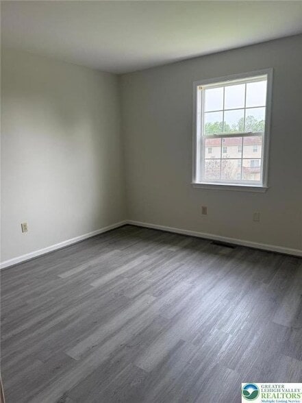 Building Photo - 48 Olde Penn Dr