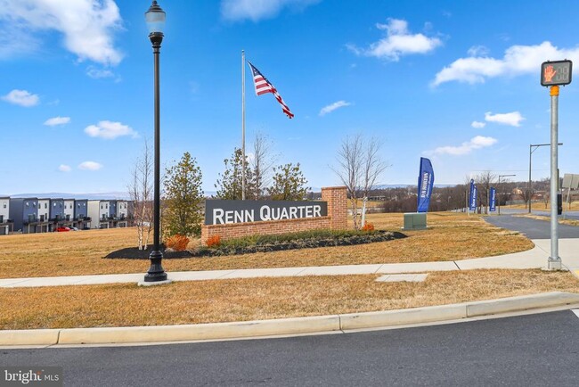 Building Photo - 721 Courier Ln