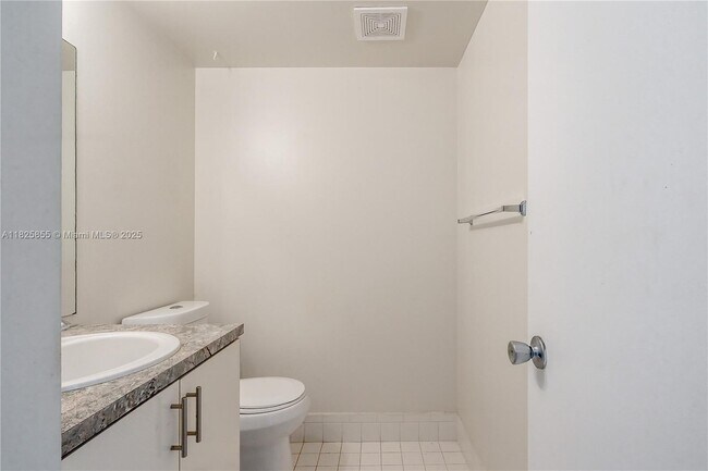 Building Photo - 100 SW 132nd Way