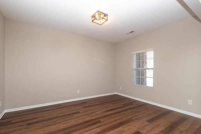 Building Photo - 1512 Sunflower Field Pl