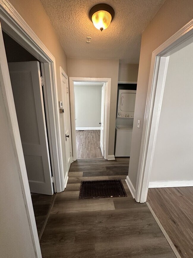 Building Photo - Updated Rossville Home with Yard, Carport, and Easy Chattanooga Access