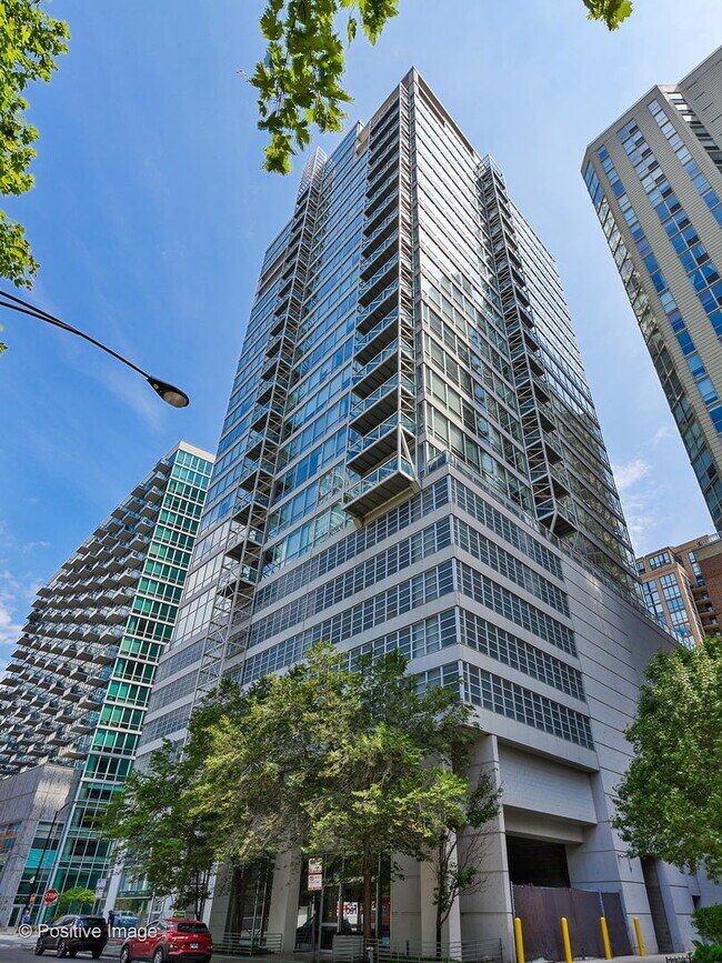 653 N Kingsbury St 653 N Kingsbury St Chicago IL 60654 Apartment Finder