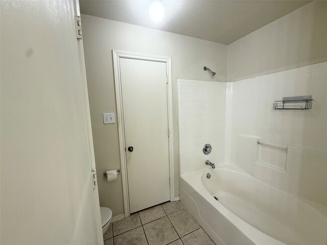 Building Photo - 5714 Onia Ln