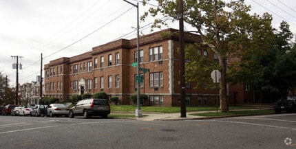 Building Photo - 5524 8th St NW