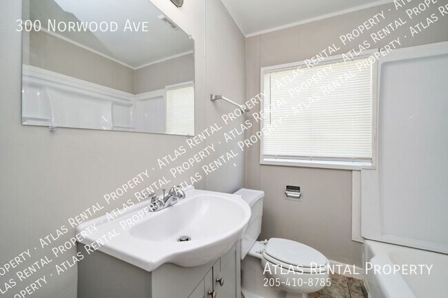 Building Photo - 300 Norwood Ave