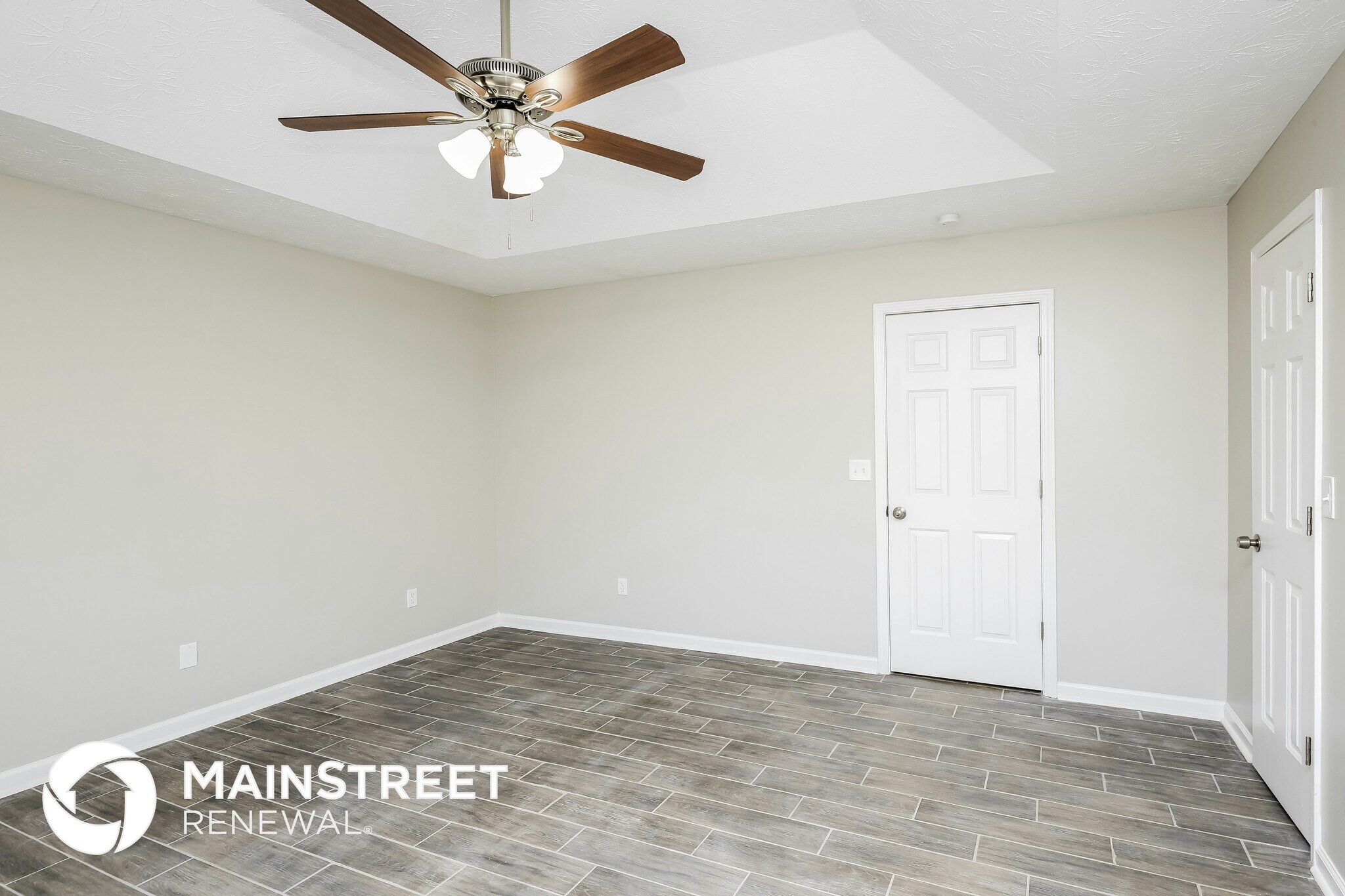 Building Photo - 420 Foxdale Rd