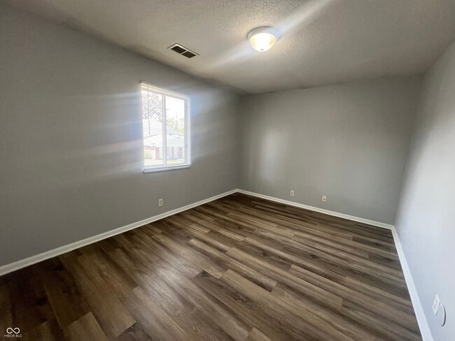 Building Photo - 6436 Lupine Terrace