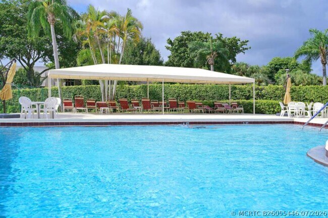 Building Photo - 10137 Mangrove Dr