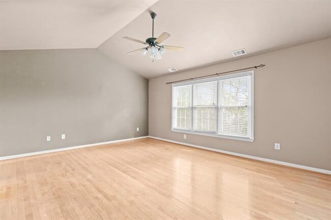 Building Photo - 2030 Brook Meadow Dr