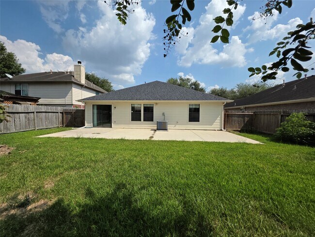 Building Photo - 16106 Darwood Ct