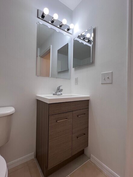 Building Photo - 2845 Cypress Trace Cir